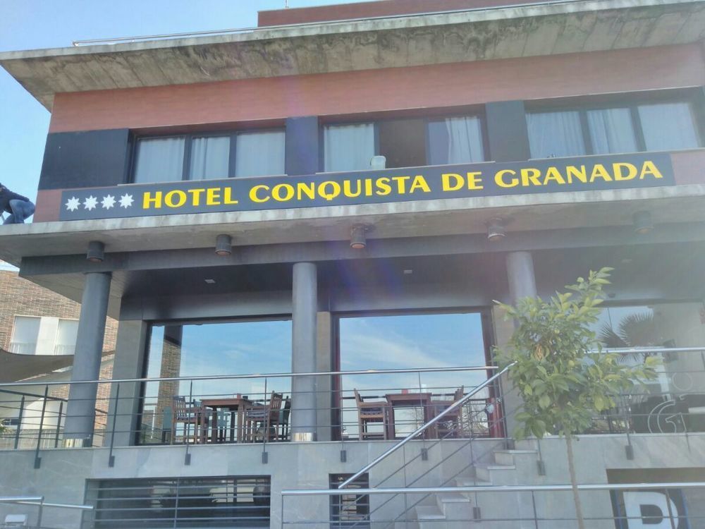 Yit Conquista De Granada Hotel Peligros Bagian luar foto